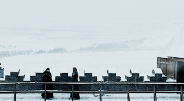 rosedewson: But you didn’t slaughter every one of the Starks. […] Leave one wolf alive and the sheep