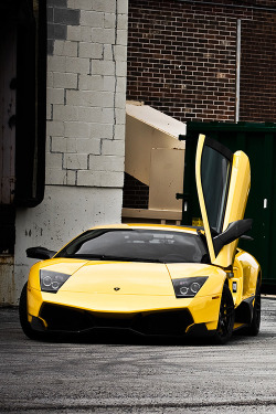 fullthrottleauto:  Lamborghini Murcielago LP670-4 SV (by jeremycliff) (#FTA)