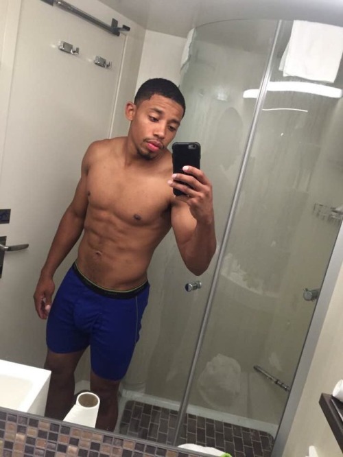 niggadickprintzz:Got all 3 bros they all be fuckinf these tranny togther should make a collage of which bro have a better body and dick hahahah … should I ??