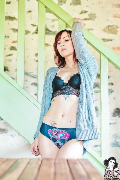 XXX sglovexxx:   SG Hopeful Ilo in Le Moulin photo