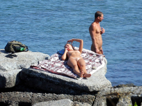public and outside fun gotta love exhibitionist