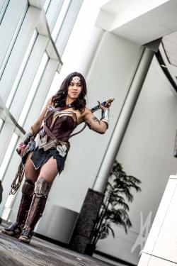 gameraboy:  Wonder Woman cosplay by hdle126