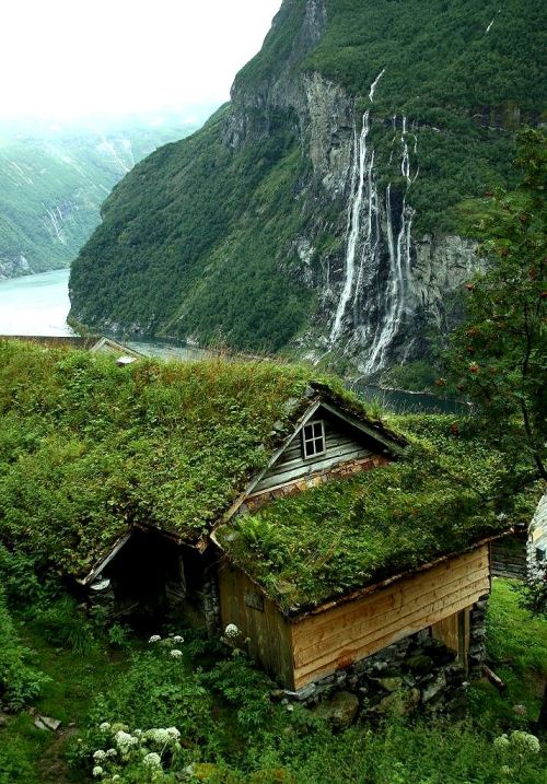 Sex lori-rocks:  Geiranger fjord, Sunnmore, Norway…via pictures