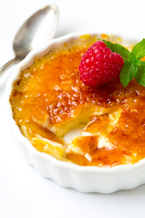 sweetoothgirl:  Crème Brûlée  