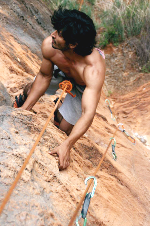 salazarhawn: itsbollywood: Vidyut Jamwal