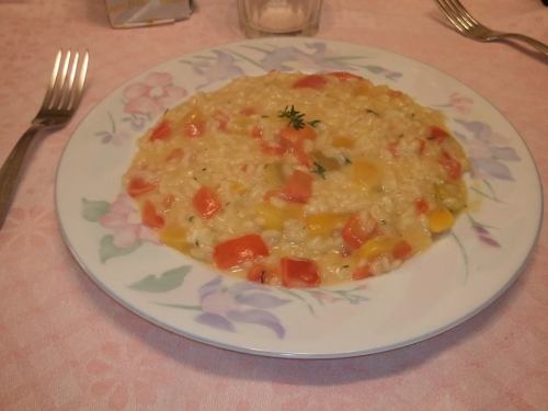 Ho fatto la pokerface, ma quando mio padre ha detto che il mio risotto coi peperoni era “Eccez