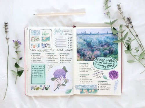 journalsanctuary: New spread with mint green and lavender!! The hand drawing is by @mochipanko // po