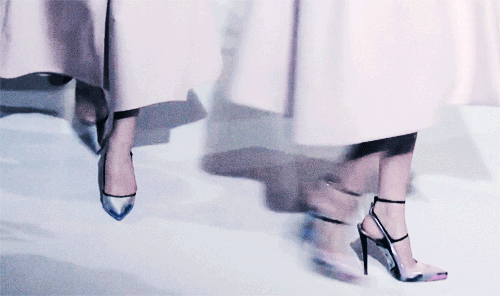 deprincessed:  Simple patterned heels with a pop of colour and romantic powder pink flowing dresses at Jil Sander Fall/Winter 2012, the last (and perhaps best) collection to come from designer Raf Simons at the famously minimalistic house. 