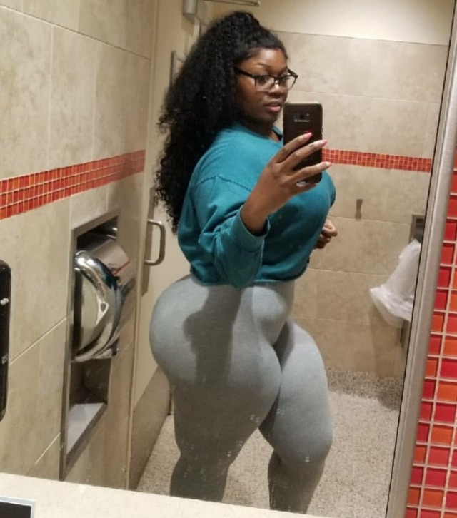 princejazziedad:ThickSet. BootiDelicious.