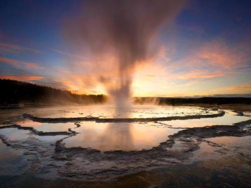 Helium Ballooning out of Yellowstone! Helium may be the second most abundant element in the universe