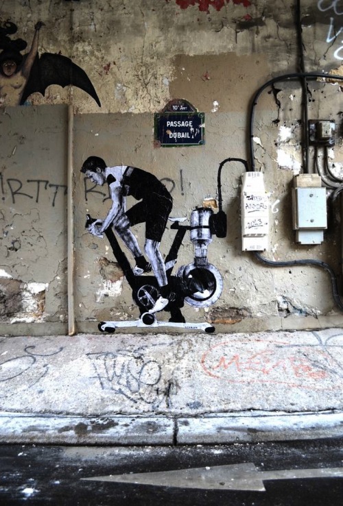 escapekit: Levalet Located along the streets of Paris, street artist Charles Leval, creates cleverl