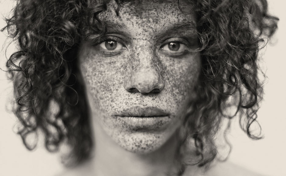 s0mmerspr0ssen:   For his recently published picture book Freckles (Splice Pictures