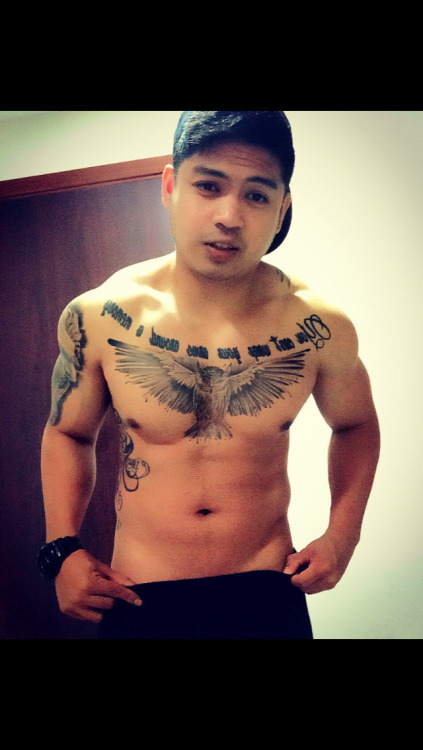 kinghi808: thepinoycumdude: Jam SHARE YOUR NUDE PICS! send it here : thepinoycumdude@yahoo.com OR YO