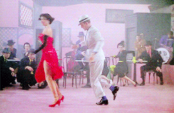 vintagegal:Fred Astaire and Cyd Charisse in The Band Wagon (1953)