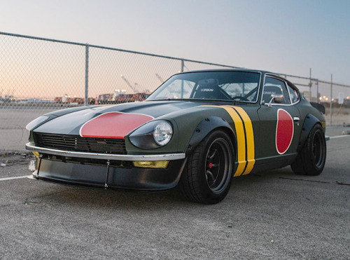 thetyrannosaur:hirocimacruiser:Zero fighter 570Z. LS1 powered S30 fairlady/datsun 240Z. The joystick