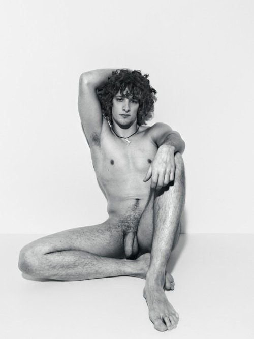 anotherhot:  Male nudes by Joachim Baldauf