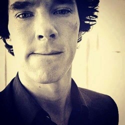 johnlockedness:  imlockedinthetardis:  Benedict