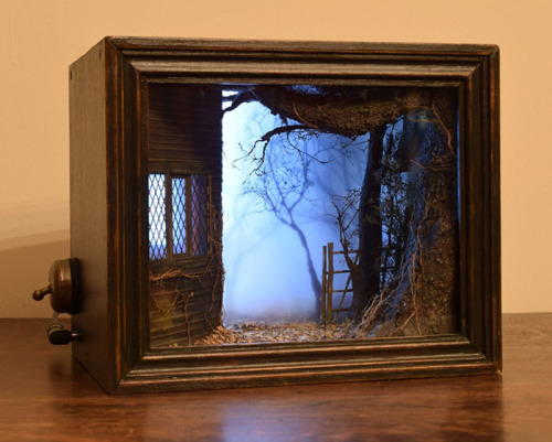 manticoreimaginary:Atmospheric shadow boxes made by model maker Andy Acres