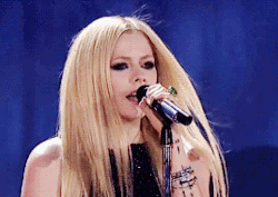 outrageousavril: Avril Lavigne performing Fly live at the Special Olympics Opening Ceremony 25.07.15 