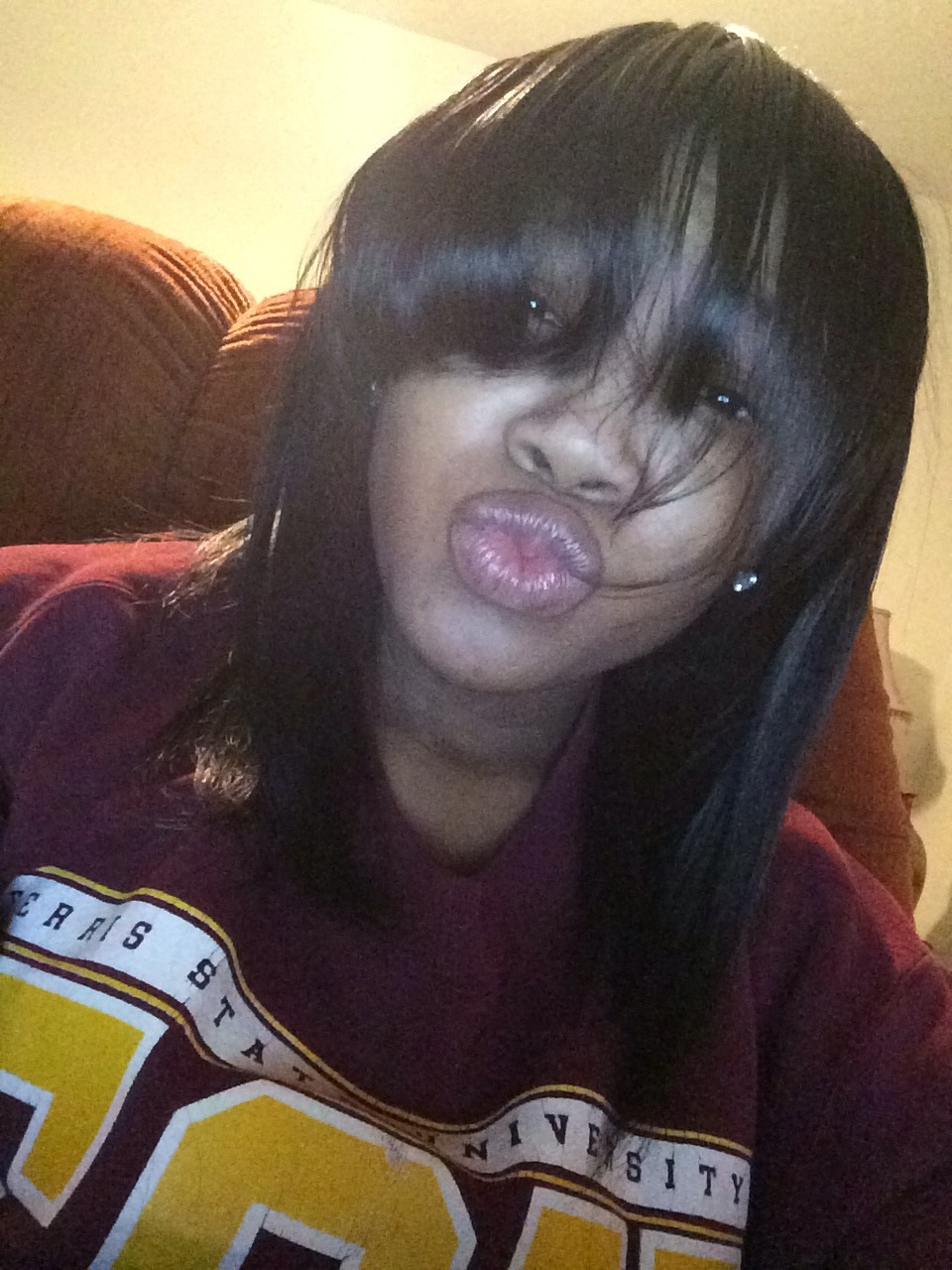 blackgirlsugar:  warholinmyheart: @blackgirlsugar  Selfie Time. 