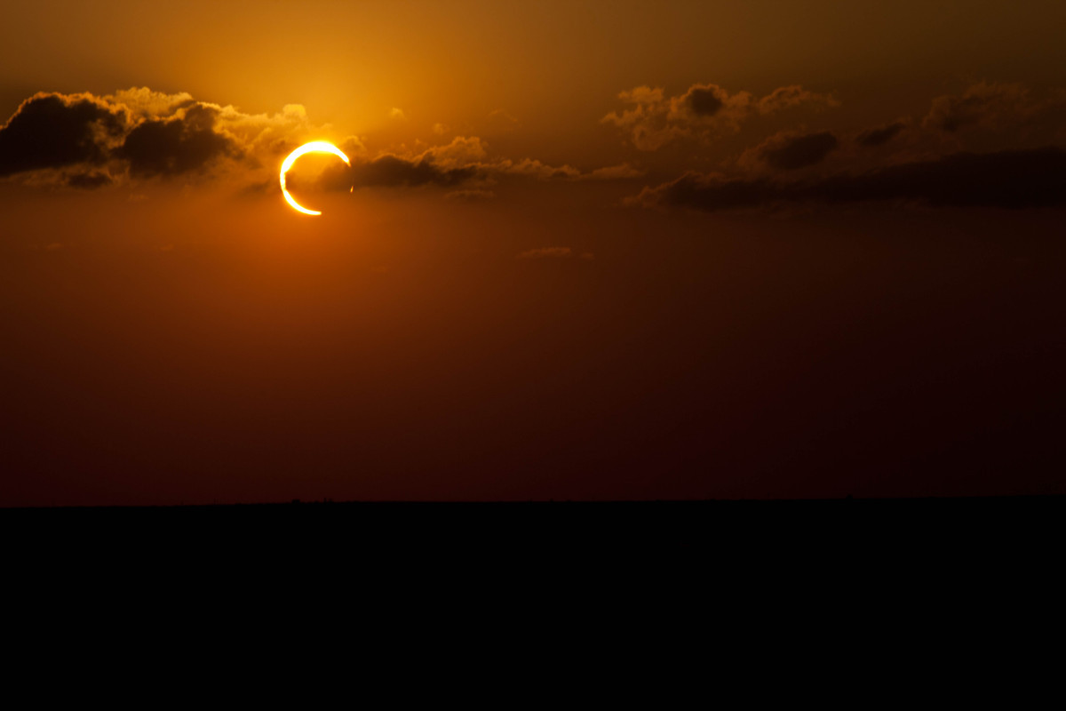 thisismyplacetobe:A ‘Ring of Fire’ solar eclipse is a rare phenomenon that occurs
