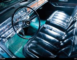 carsontheroad:  Classic and antique cars (till 1998)selected by CarsOnTheRoad