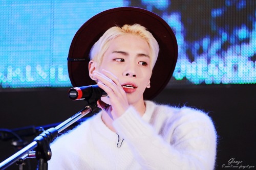 fyjjong: healing story by jonghyun ♡ 190918 (day i) © graze (do not edit or remove logo) (i / i