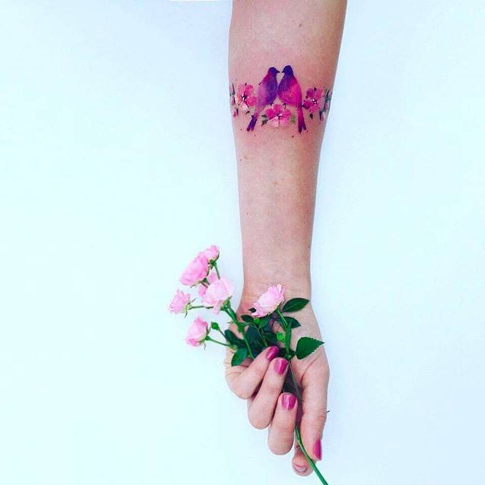 Waterproof Temporary Tattoo Sticker Color Flowers Couple Kissing Tattoo  Stickers In Hand Flash Tattoo Fake Tattoos for Men Women - AliExpress