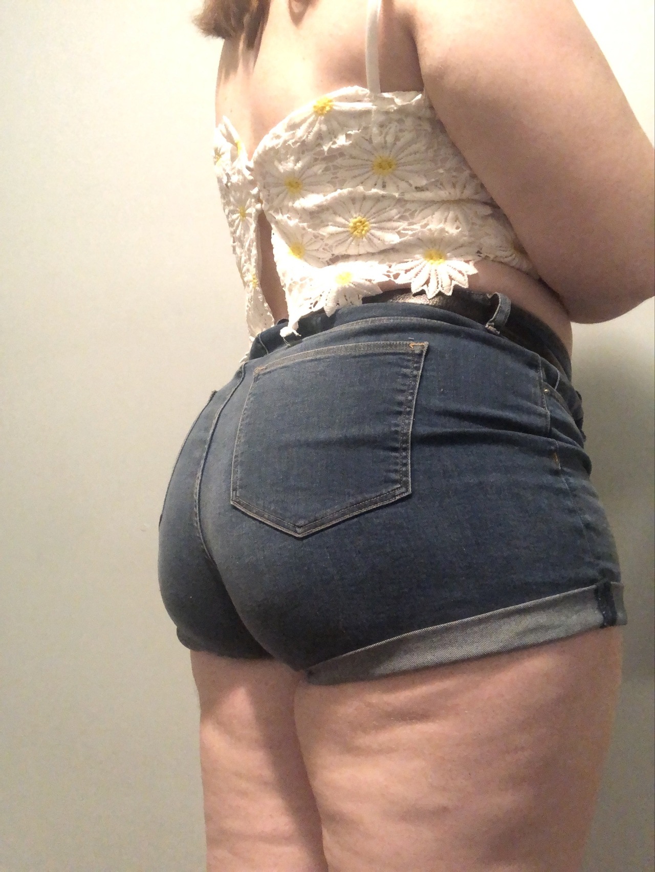 hugelovedezire:  A bit mild but still chubby ;) [f] [oc]
