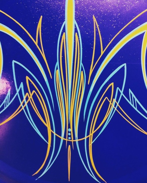 One I did back in the day. #107 #107pinstriping #107graphics #pinstriping #freehandpinstriping #west