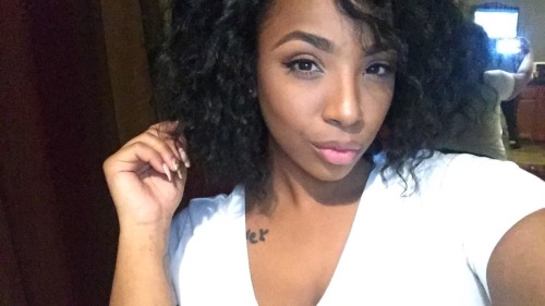 blkbruja:  magicalmamita:  blkbruja:  when ur man buys you a new wig  Why are you so perfect though?  thank you 💖 