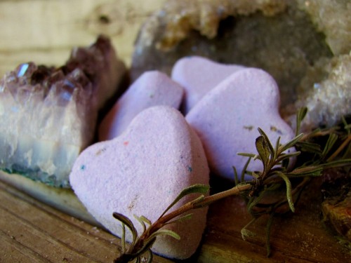the-painted-snapdragon:Added some new items to the shop! Check em out! Pink Quartz bottle, Autumn cr