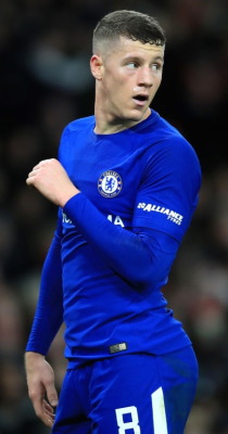 theheroicstarman:Ross Barkley’s butt