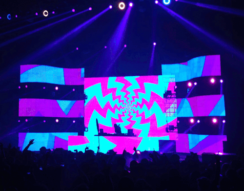 inphektdpixlz:  I rocked out to Bassnectar last night, at the Memorial Auditorium in Sacramento. It was so incredibly amazing! The Bass was vibrating my whole body so hardcore that it felt like a massage. I took some pics with my phone and made some gifs.