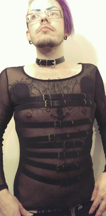 vapvla: SPINE Black Leather Harness / / 150GBP / /Here at last. Now for sale in our shop. Works nice