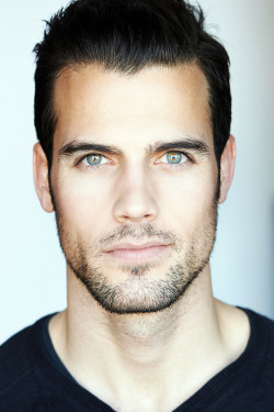 tumblinwithhotties:  Thomas Beaudoin 