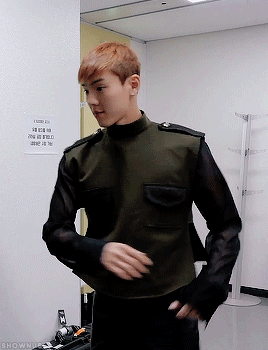 shownus:dancing king, young nd sweet