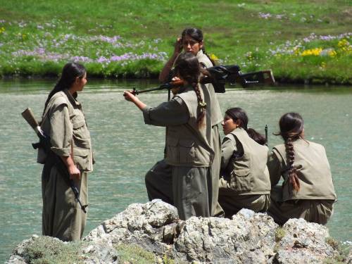 soldiers-of-war:IRAQ. Bashur. December 2016. PKK fighters in the Qandil Mountains.Photograph: Kurdis