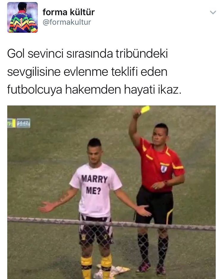 MARRY ME

Gol sevinci...