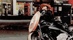 scarletswtch:  make me choose   ↳ @wandarogers asked: wanda maximoff or natasha romanoff? 