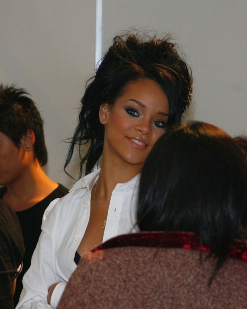 Rihanna, 2007