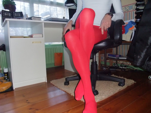 I Love Wearing Pantyhose