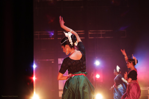 drishti-photography: Frozen. Some of my favorite shots from the Odissi recital that I recently phot