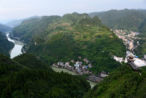 eyeleaves: Melinda Chan,  Zhenyuan Ancient Town 鎮遠古鎮Guizhou China 貴州. July 2014