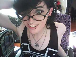 bloodcountessabendroth:  First year transition photo vs. today.  It’s OK if it takes a while to find yourself. <3 
