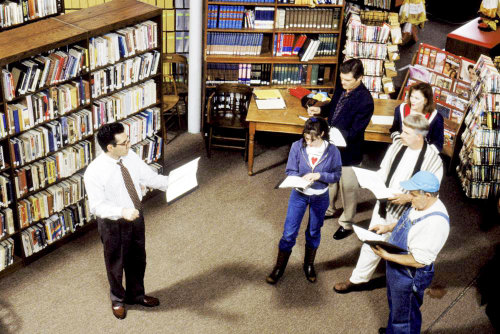 mabellonghetti:On the set with director Christopher Guest and the cast of Waiting For Guffman, 1996