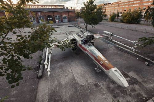 astromech-punk: Five Past Lightspeed Long Term Parking by Vesa Lehtimaki