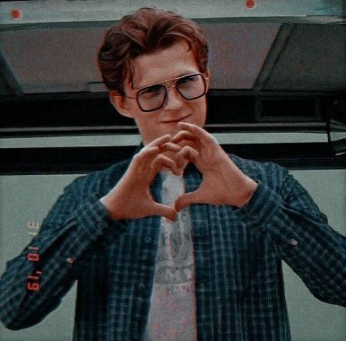 POV : You're Camera Roll If You're Dating Peter Parker