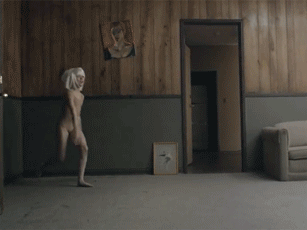 Maddie Ziegler on &lsquo;Chandelier&rsquo;