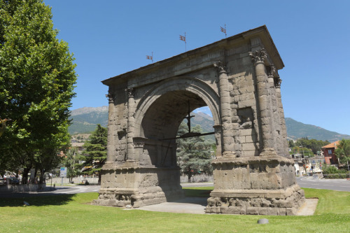 italian-landscapes:Arco di Augusto (Augustus’ Arch), Aosta-Aoste, ItalyThis Roman Arch dates back to